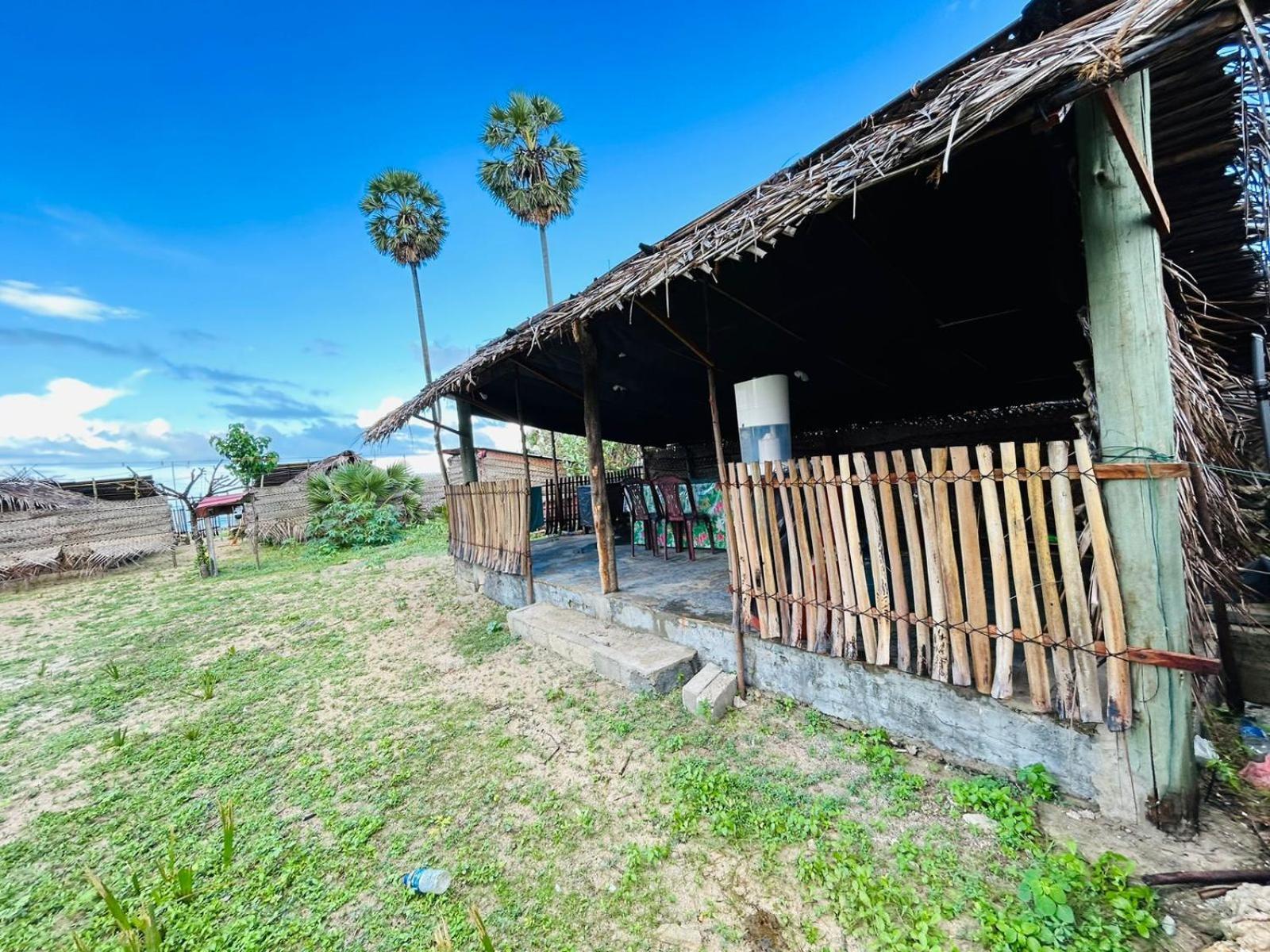 Delft Jeyam Resorts Delft East 外观 照片
